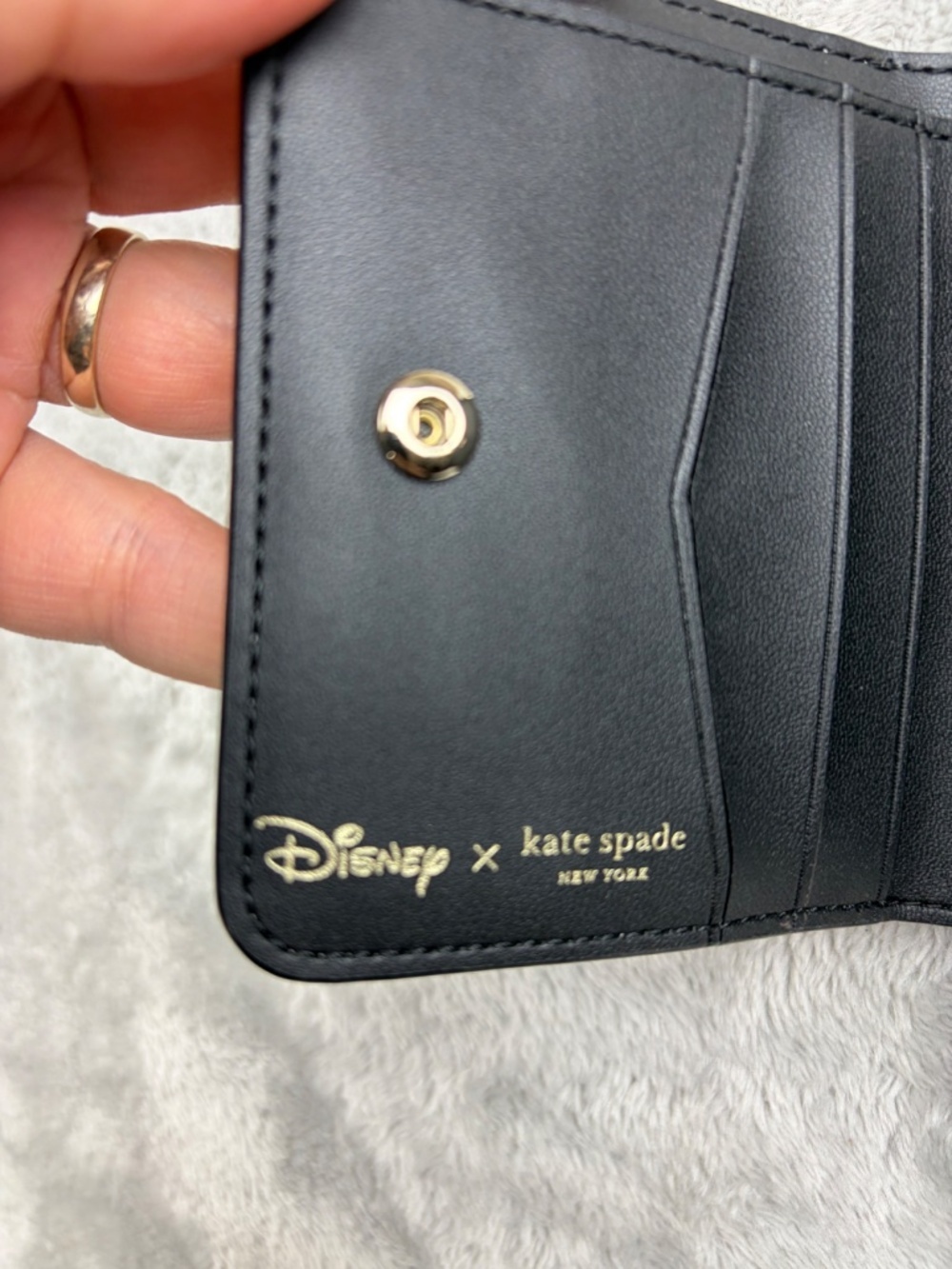 Kate Spade x Disney Minnie Mouse Small Bifold Wallet NEW - Picture 12 of 16